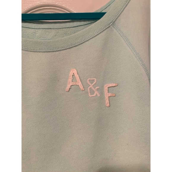 Abercrombie & Fitch blue cozy sweatshirt - Picture 2 of 4